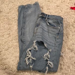 BDG Ripped high rise mom jean